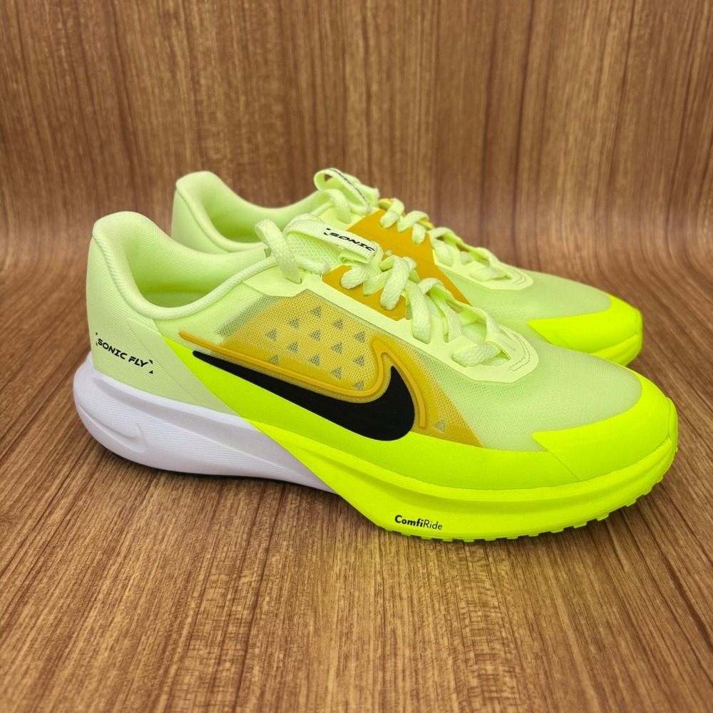 Nike Sonic Fly GS Kids Running Shoes 4Y Barely Volt FZ0017-700‎ New